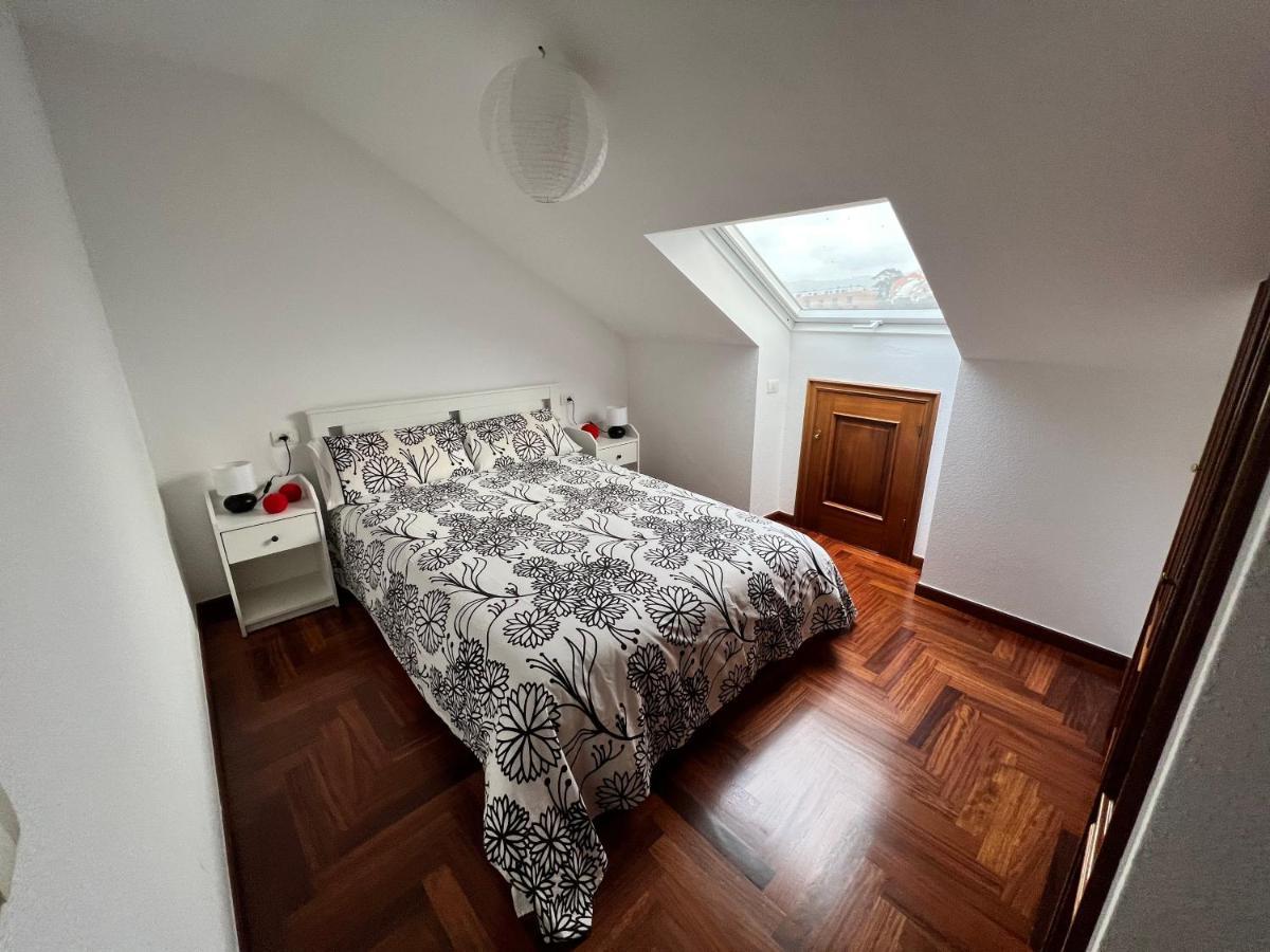 Atico Muy Luminoso E Increibles Vistas Apartment ไบโยนา ภายนอก รูปภาพ